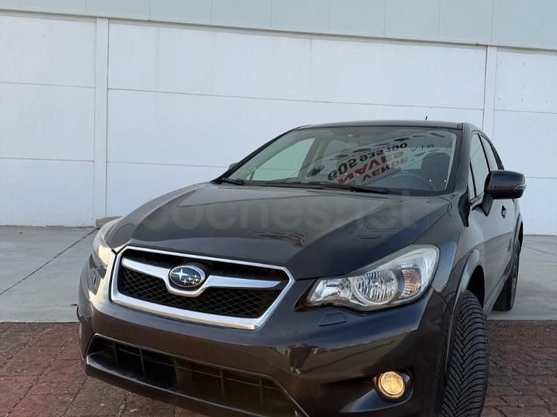Usado Subaru XV 147 CV (108 kW) 2014 Negro SUV