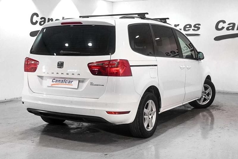 Usado Seat Alhambra Reference 140 CV (102 kW) 2013 Blanco Monovolumen