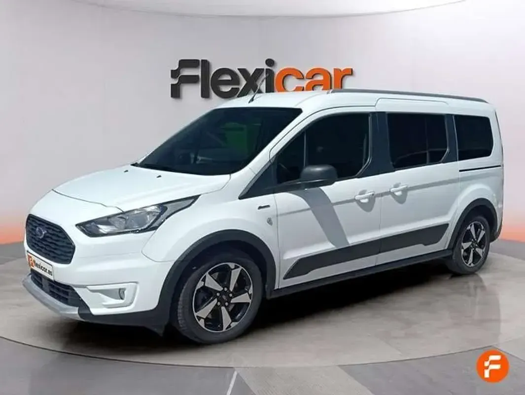 Usado Ford Transit 120 CV (88 kW) 2022 Blanco Familiar
