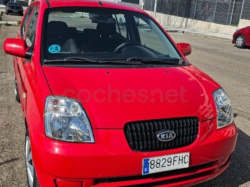 Usado Kia Picanto LX 65 CV (47 kW) 2006 Rojo Utilitario
