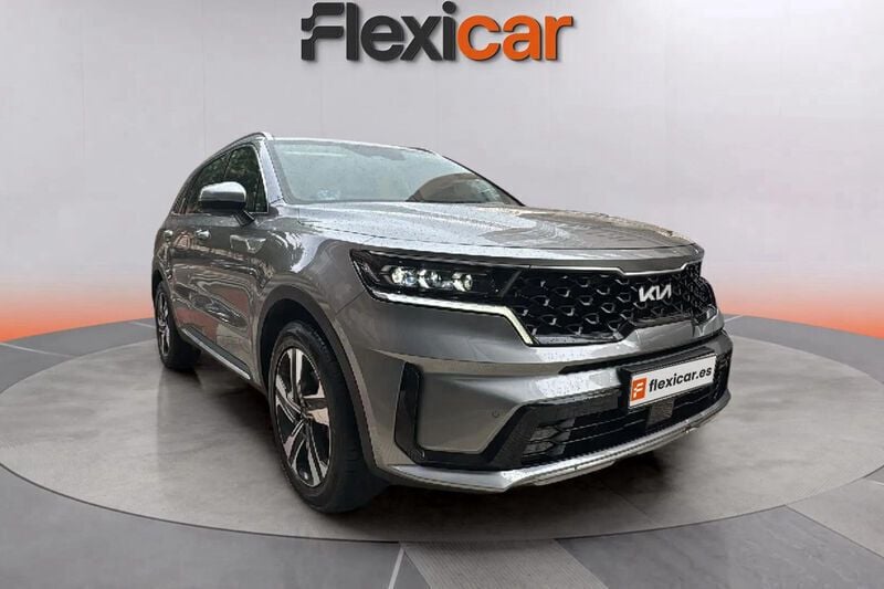 Gris Usado 2023 Kia Sorento SUV | 29.590 € (Super precio) - Imagen 1/4