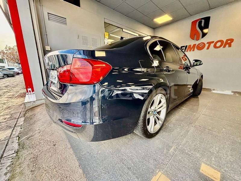 Usado BMW 328 Sport Line 245 CV (180 kW) 2012 Azul Berlina