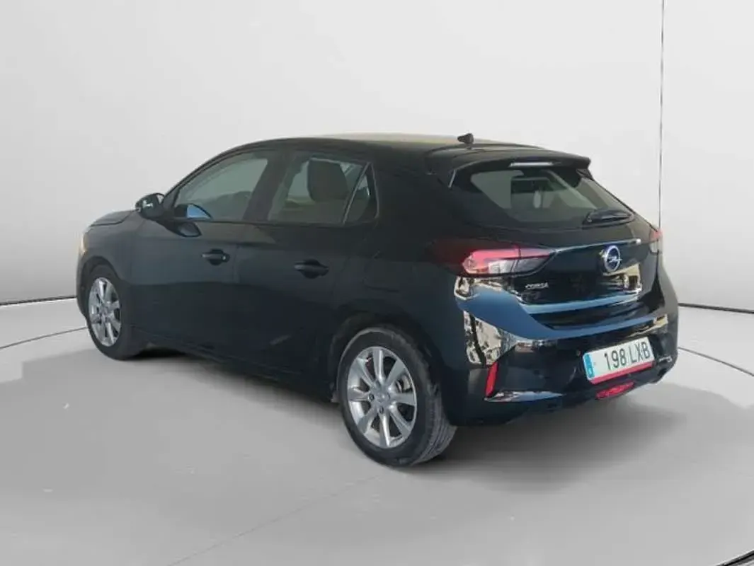 Usado Opel Corsa Edition 101 CV (74 kW) 2022 Negro Utilitario