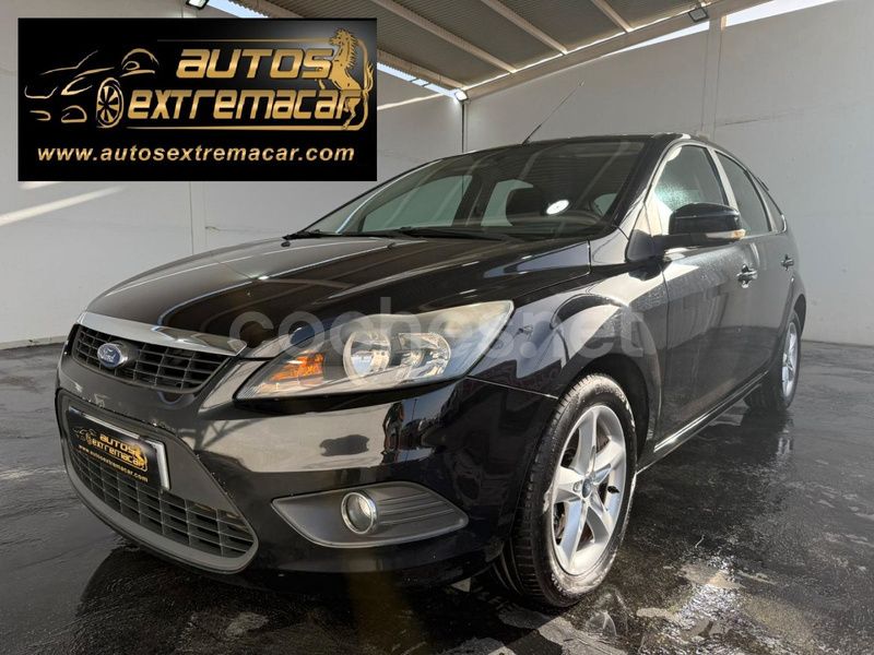 Negro Usado 2009 Ford Focus Trend Berlina | 4899 € (Buen precio) - Imagen 1/4