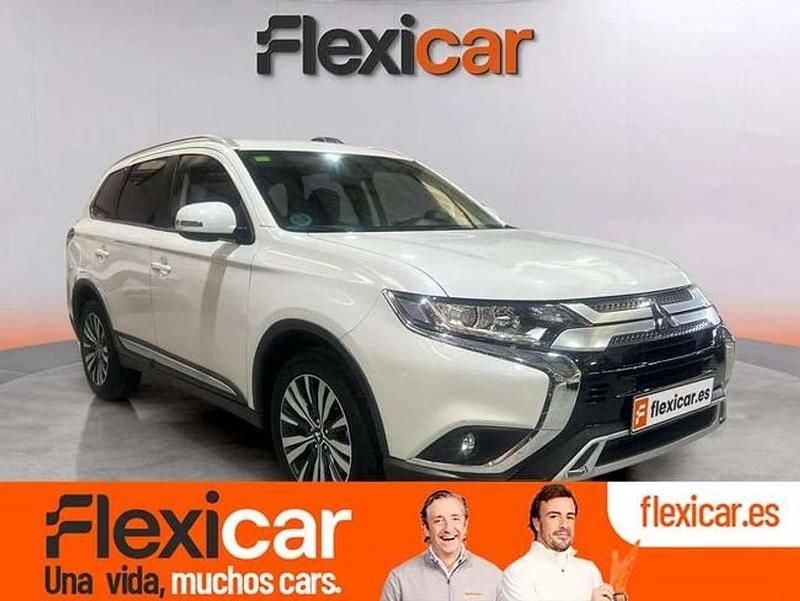 Blanco Usado 2019 Mitsubishi Outlander Motion SUV | 18.590 € (Precio justo) - Imagen 1/4