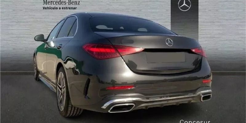 Usado Mercedes C220 200 CV (147 kW) 2024 Gris Berlina