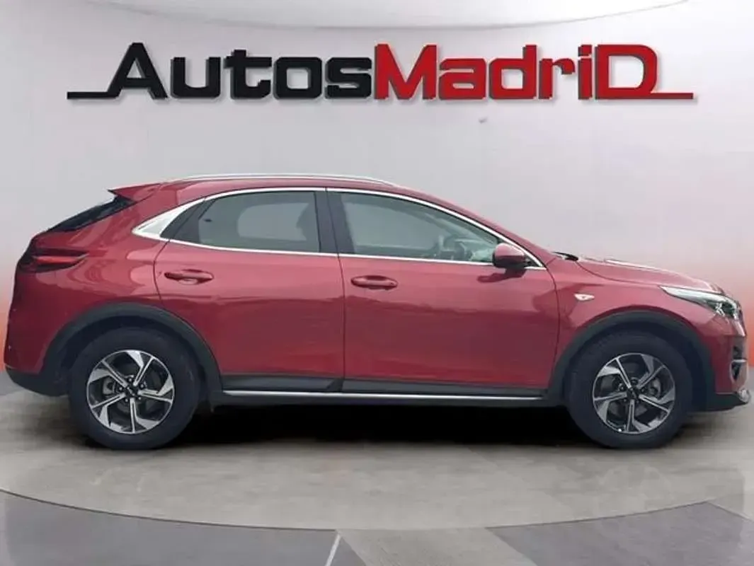 Usado Kia XCeed 120 CV (88 kW) 2021 Rojo SUV
