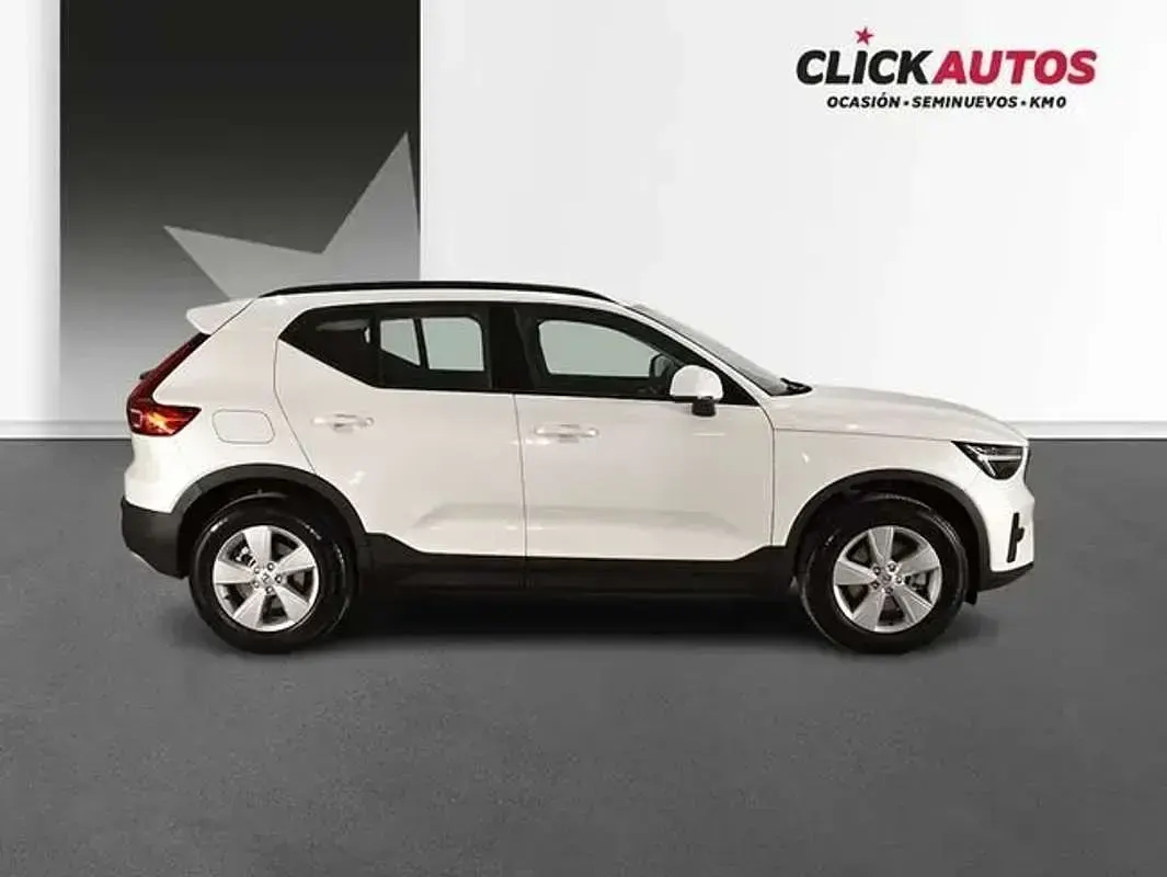 Usado Volvo XC40 163 CV (119 kW) 2025 Blanco SUV