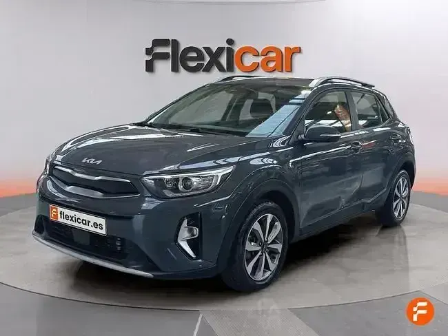 Usado Kia Stonic 120 CV (88 kW) 2021 Azul SUV