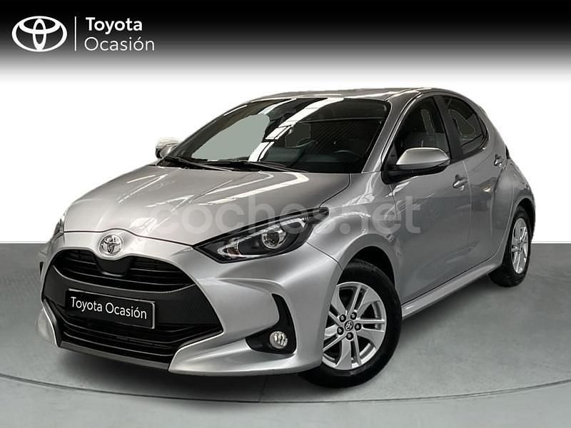 Blanco Usado 2024 Toyota Yaris Berlina | 18.900 € (Precio justo) - Imagen 1/4