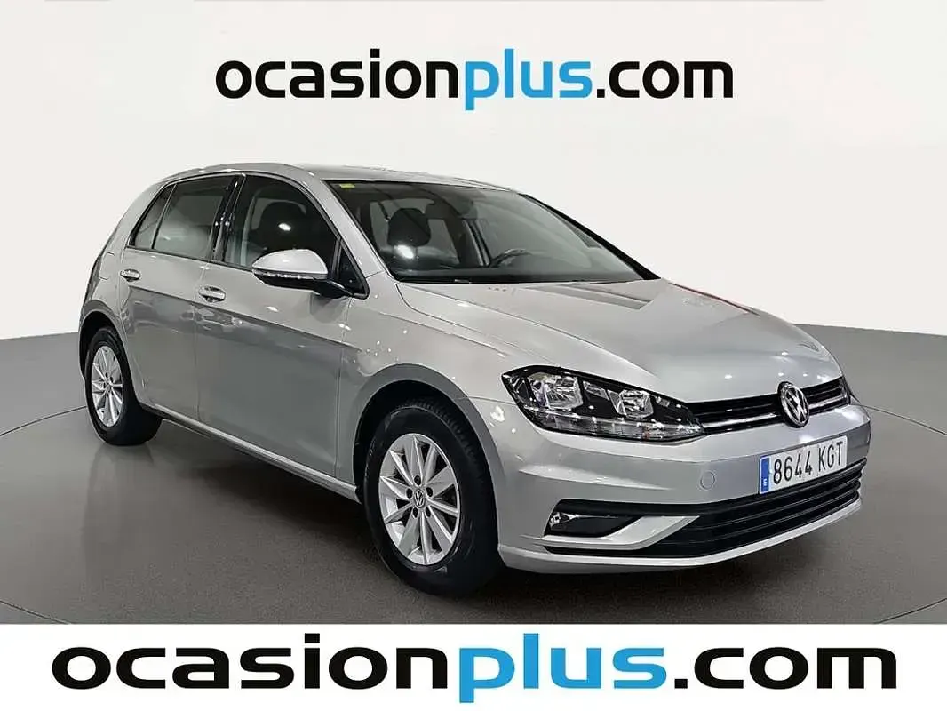 Usado VW Golf VII Edition 110 CV (80 kW) 2018 Gris Utilitario