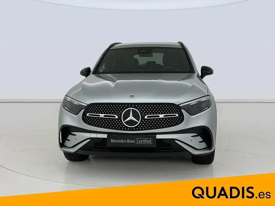 Usado Mercedes GLC220 197 CV (144 kW) 2025 Gris plata SUV