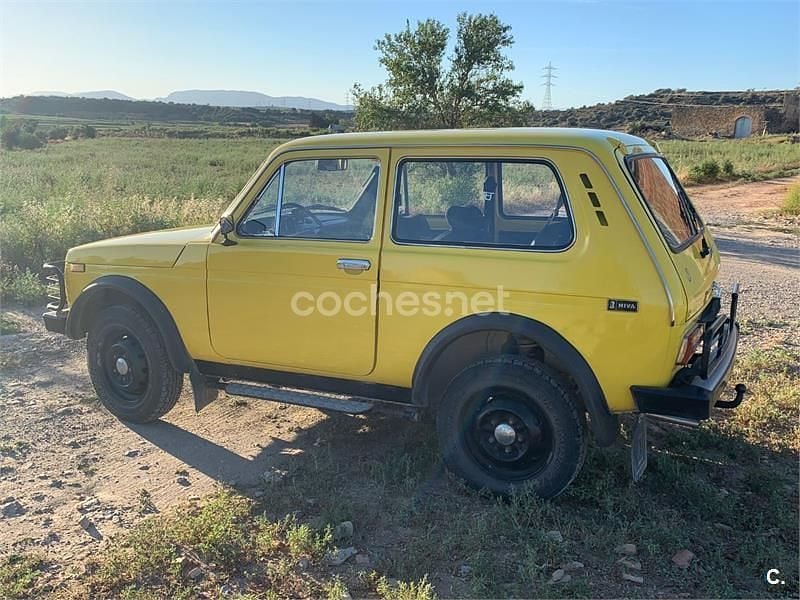 Amarillo Usado 1994 Lada niva SUV | 3750 € - Imagen 1/4