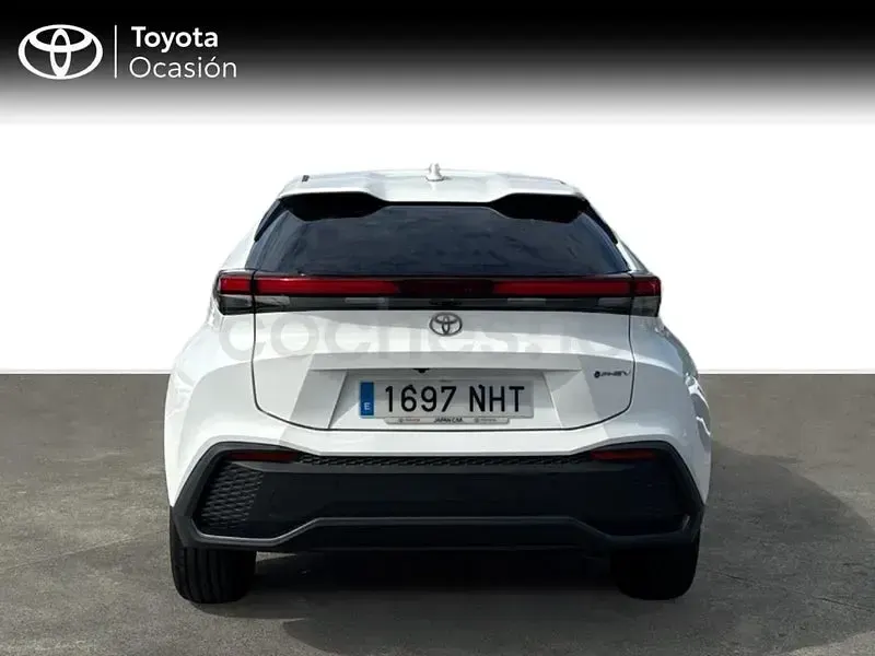 Usado Toyota C-HR Advance 223 HP (164 kW) 2025 Branco SUV