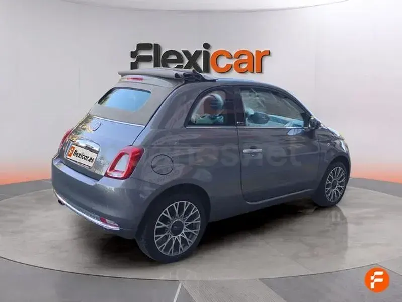 Usado Fiat 500C Dolcevita 70 CV (51 kW) 2021 Gris / plata Descapotable