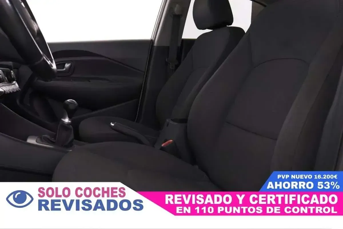 Usado Kia Rio Active 86 CV (63 kW) 2015 Gris Berlina
