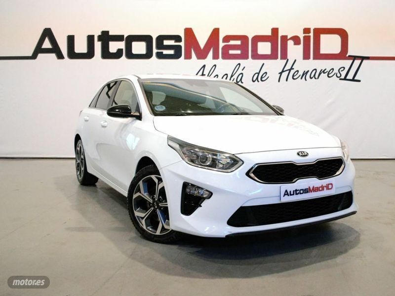 Blanco Usado 2020 Kia Ceed Berlina | 19.490 € (Precio justo) - Imagen 1/4