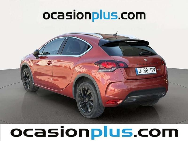 Usado DS Automobiles DS4 Crossback Style 120 CV (88 kW) 2016 Naranja SUV
