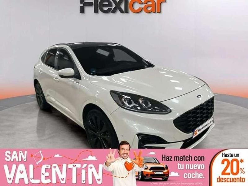 Usado Ford Kuga ST-Line X 227 CV (166 kW) 2021 Blanco SUV