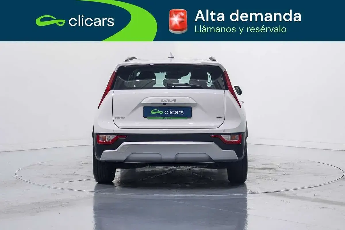 Usado Kia Niro 102 CV (75 kW) 2025 Blanco SUV