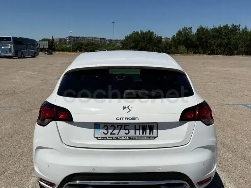 Usado Citroën DS4 92 CV (67 kW) 2015 Blanco Utilitario