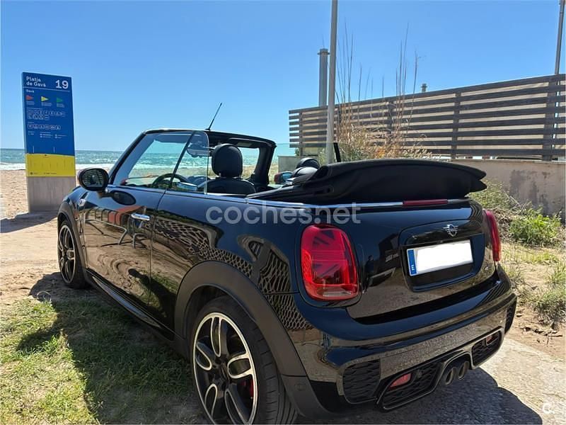 Usado Mini John Cooper Works Cabriolet 231 CV (169 kW) 2020 Negro Descapotable
