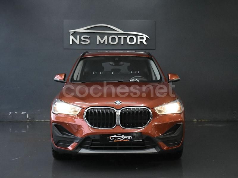 Używany BMW X1 150 KM (110 kW) 2019 Pomarańczowy SUV