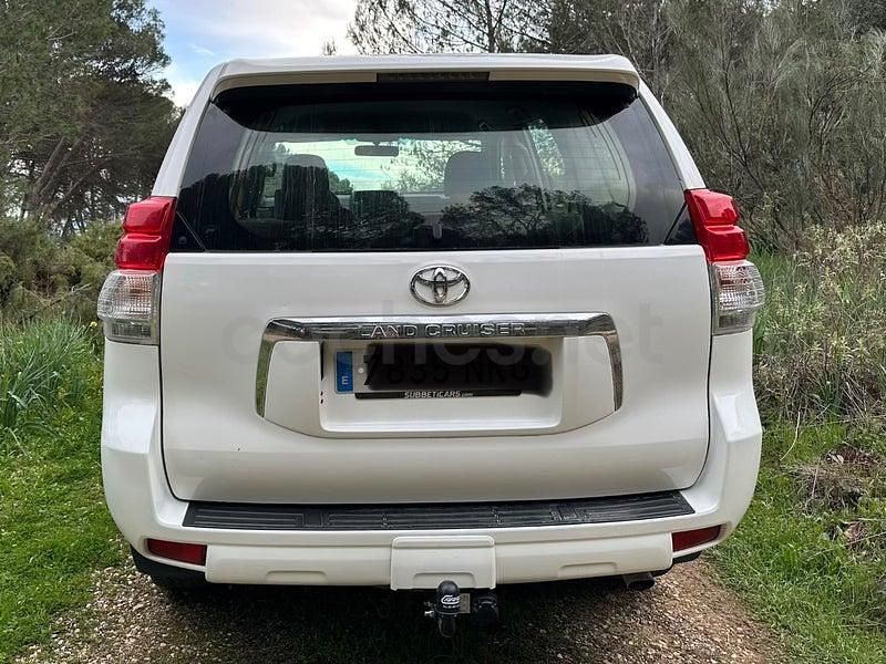 Usado Toyota Land Cruiser 190 CV (139 kW) 2012 Blanco SUV