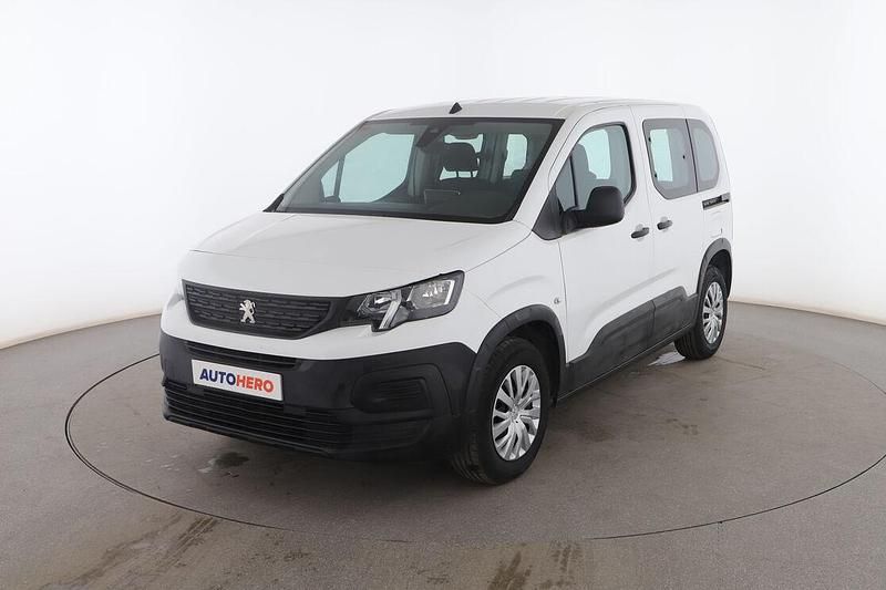 Blanco Usado 2021 Peugeot Rifter Active Monovolumen | 18.499 € (Un poco caro) - Imagen 1/3