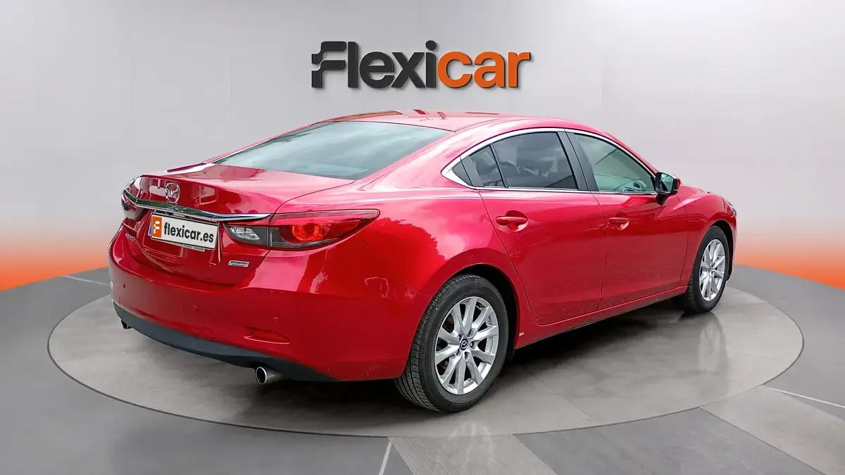 Usado Mazda 6 Edition 150 CV (110 kW) 2017 Rojo Berlina