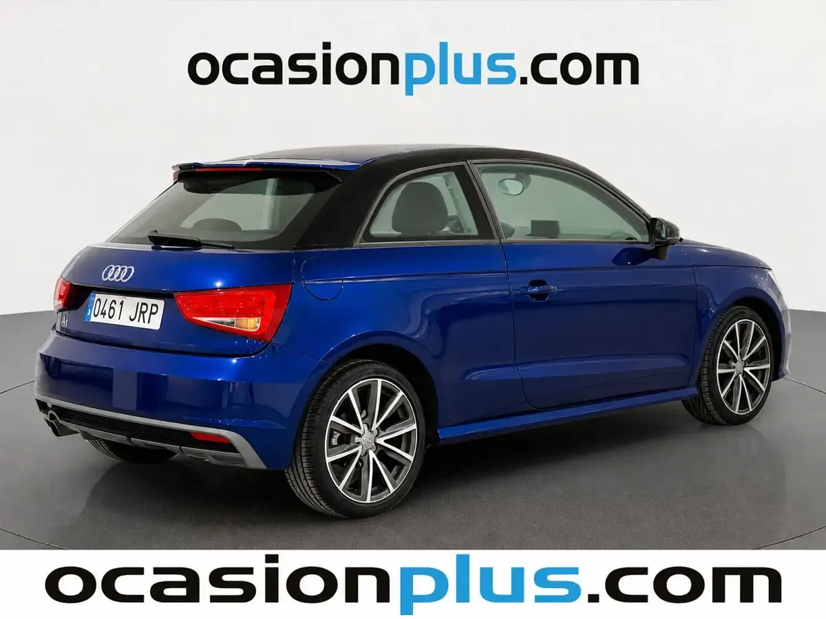 Usado Audi A1 95 CV (69 kW) 2016 Azul Utilitario