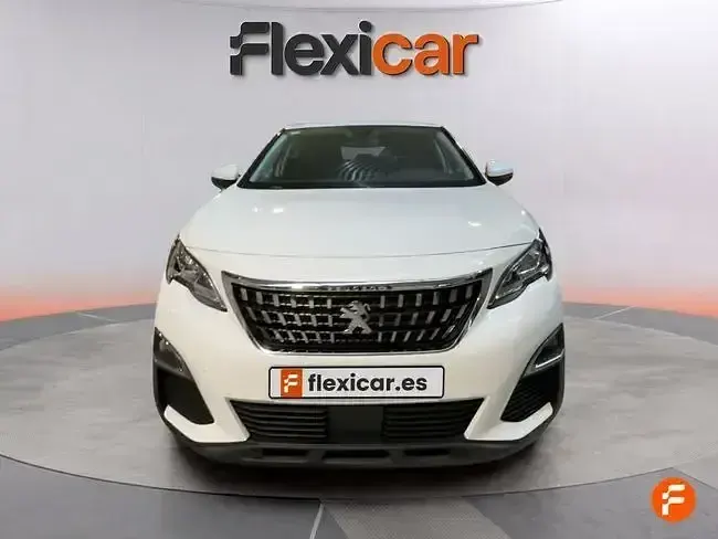 Usado Peugeot 3008 Active 130 CV (95 kW) 2018 Blanco SUV