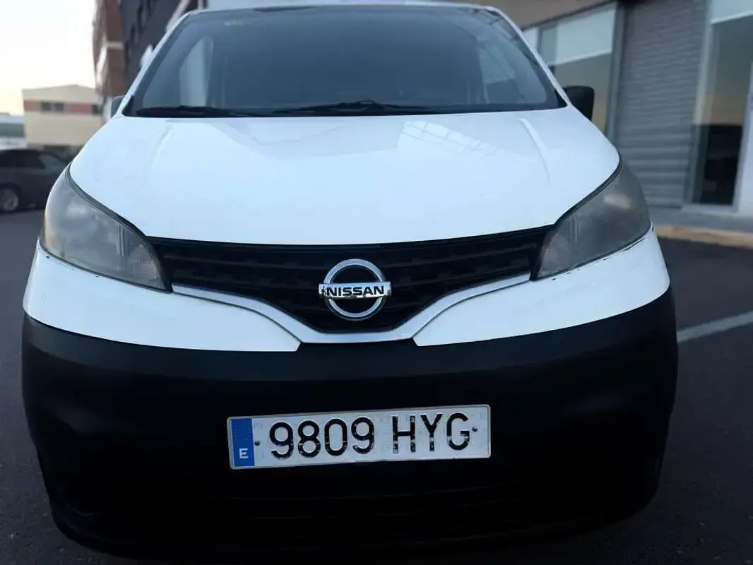 Usado Nissan NV200 90 CV (66 kW) 2014 Blanco Monovolumen