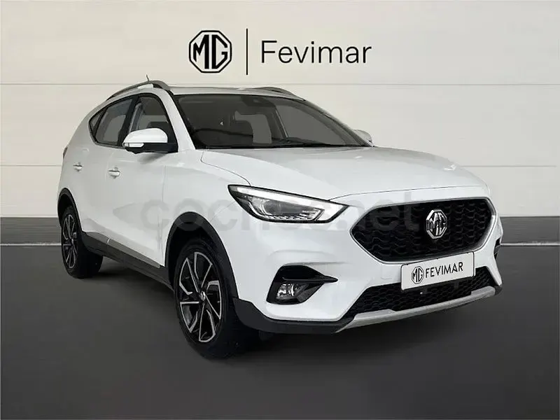 Usado MG ZS Luxury 106 CV (77 kW) 2024 Blanco SUV