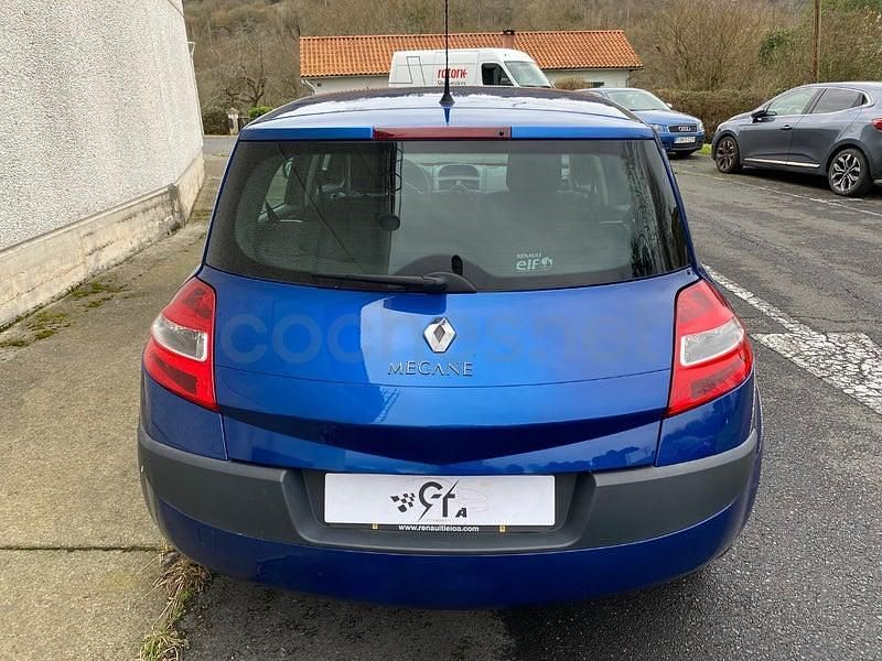 Usado Renault Mégane II Authentique 100 CV (73 kW) 2007 Azul Berlina