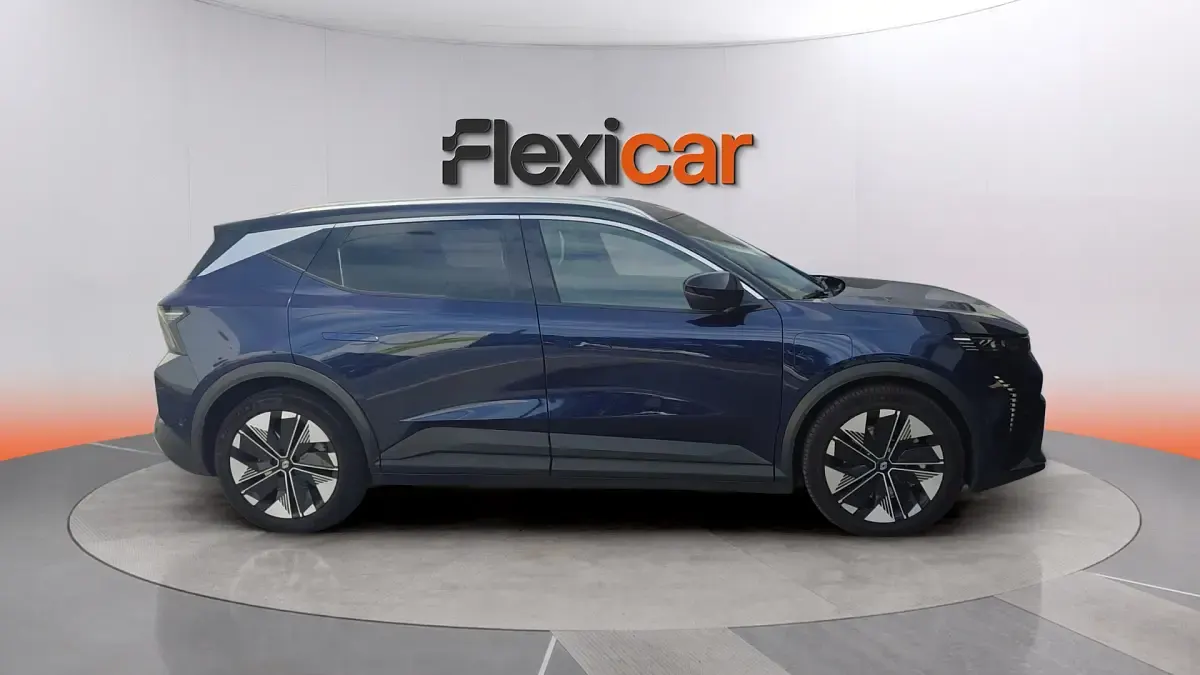 Usado Renault Scenic E-Tech Techno 160 kW (218 CV) 2025 Azul SUV