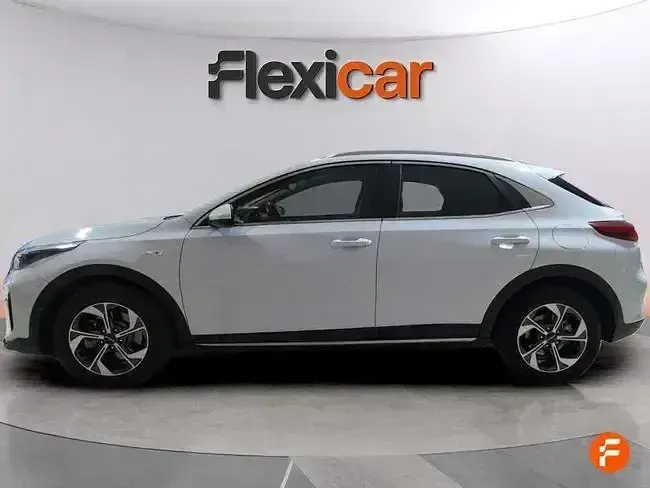 Usado Kia XCeed 120 CV (88 kW) 2023 Blanco SUV