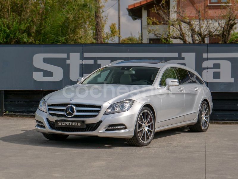 Usado Mercedes CLS350 Shooting Brake 265 CV (194 kW) 2012 Gris Familiar