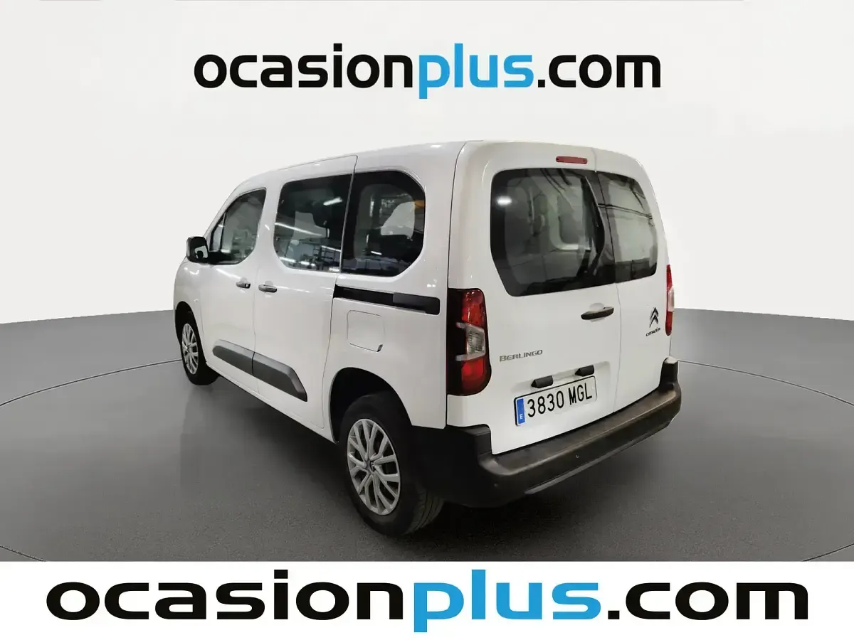 Usado Citroën Berlingo Business Class 102 CV (75 kW) 2023 Blanco Monovolumen