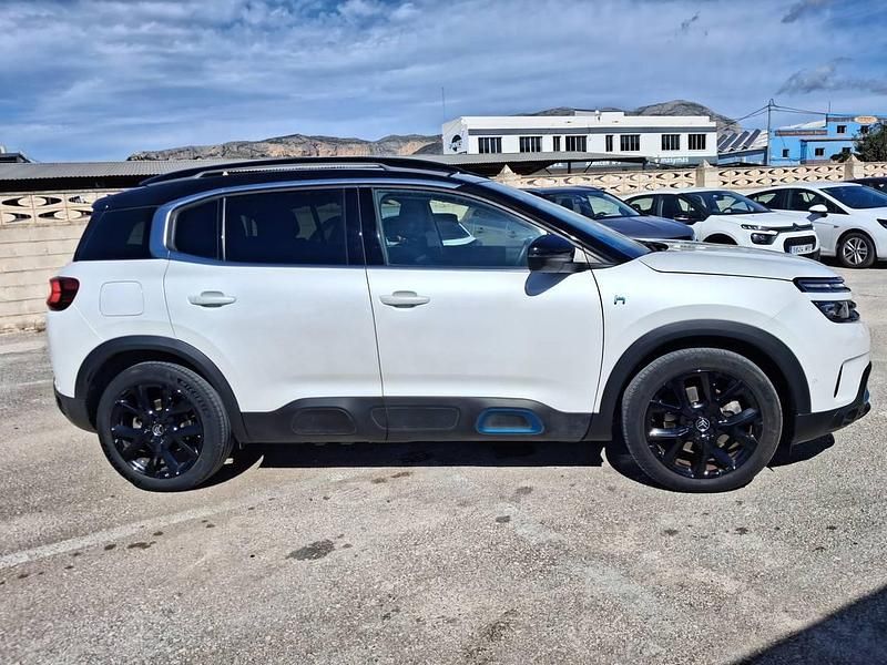 Usado Citroën C5 Aircross Shine 225 CV (165 kW) 2021 Blanco SUV