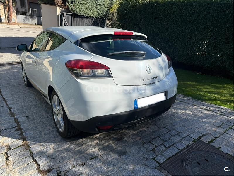 Usado Renault Mégane III Dynamique 130 CV (95 kW) 2010 Blanco Berlina