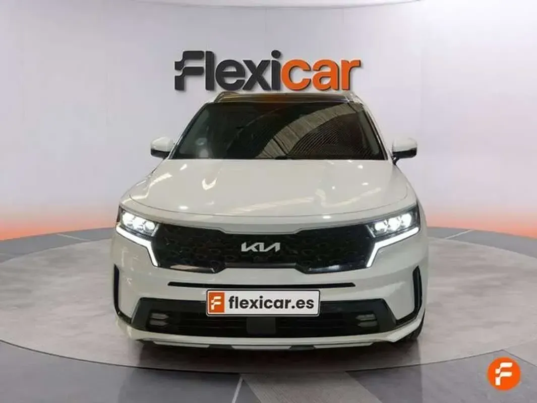 Usado Kia Sorento 193 CV (141 kW) 2023 Blanco SUV