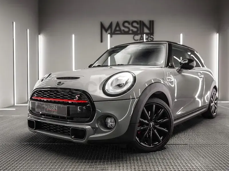 Usado Mini Cooper S 192 CV (141 kW) 2016 Gris / plata Utilitario