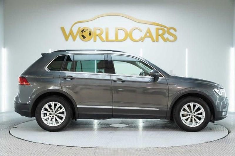Usado VW Tiguan Advance 150 CV (110 kW) 2019 Gris / plata SUV