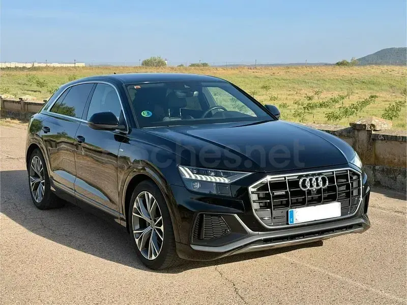 Usado Audi Q8 S-Line 231 CV (169 kW) 2020 Negro SUV
