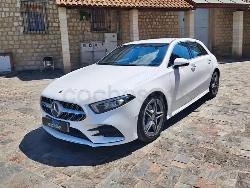 Usado Mercedes A180 116 CV (85 kW) 2020 Blanco Berlina
