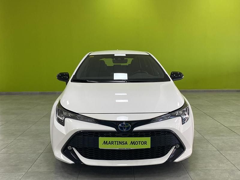Usado Toyota Corolla Active 122 CV (89 kW) 2021 Blanco Berlina