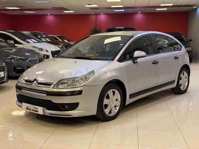 Usado Citroën C4 90 CV (66 kW) 2007 Gris / plata Berlina