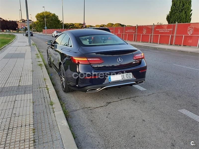 Usado Mercedes E350 299 CV (219 kW) 2020 Azul Coupe