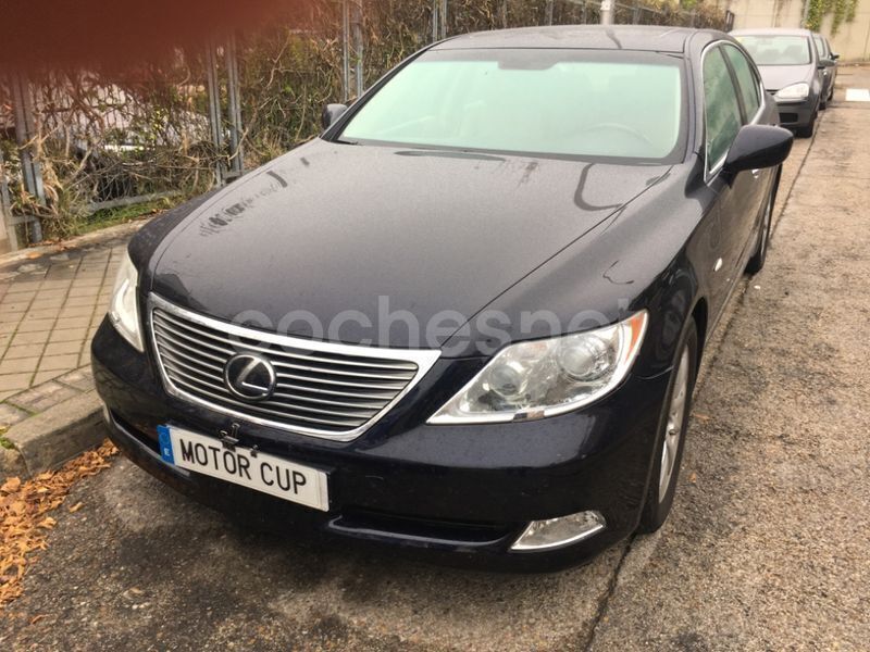 Azul Usado 2007 Lexus LS460 President Line Berlina | 14.900 € - Imagen 1/4